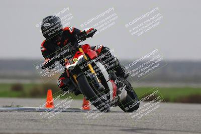 media/Nov-30-2025-TrackDaz (Sun) [[d8b22663df]]/B Group/Session 1 (Sweeper)/